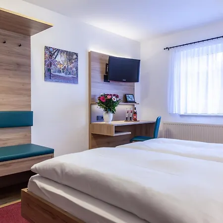 Klostergarten Hotel 3*